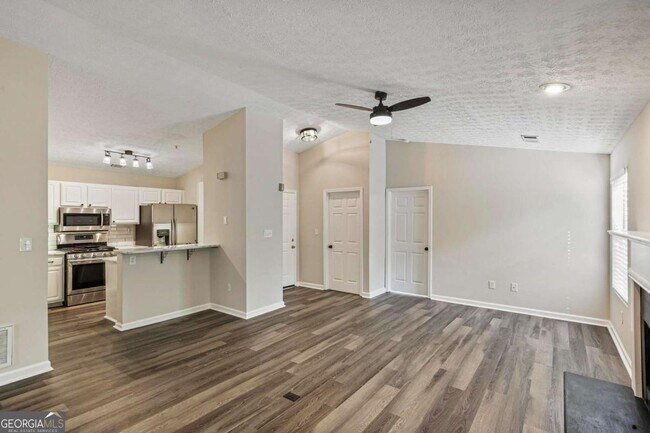 Photo - 1371 Keys Crossing Dr NE