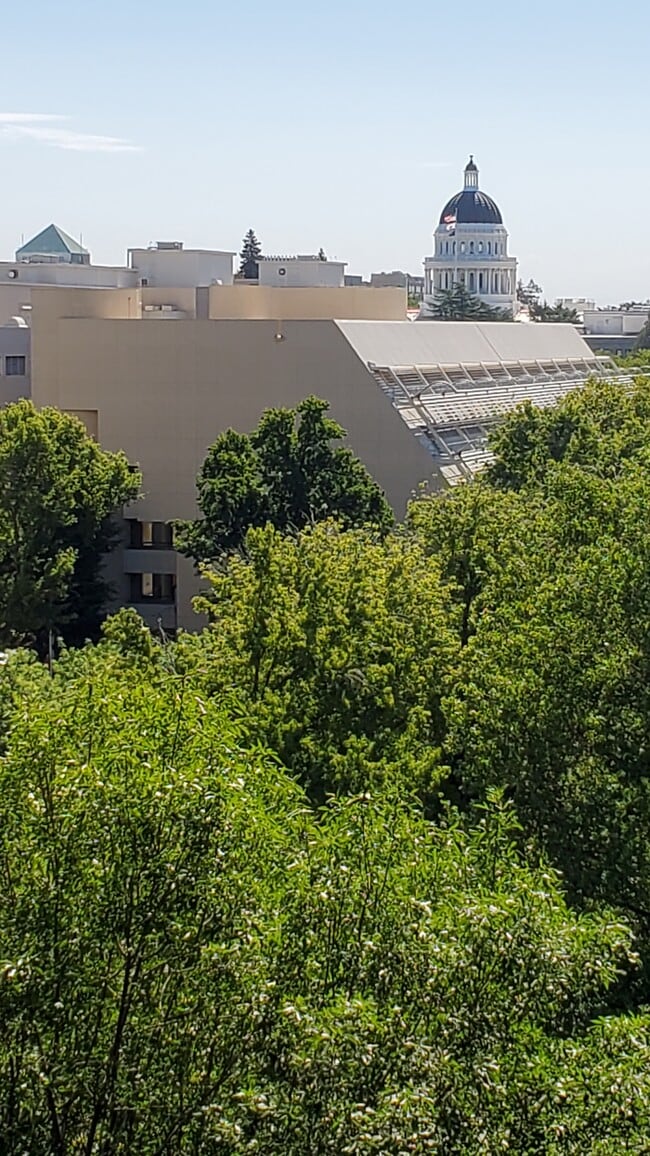 Photo - 500 N St Unit 1009