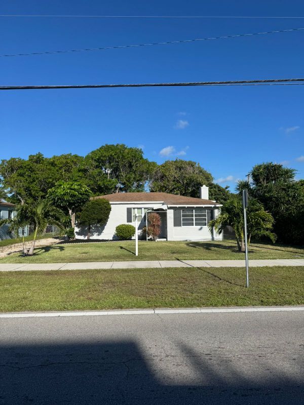 Building Photo - 332 S Swinton Ave