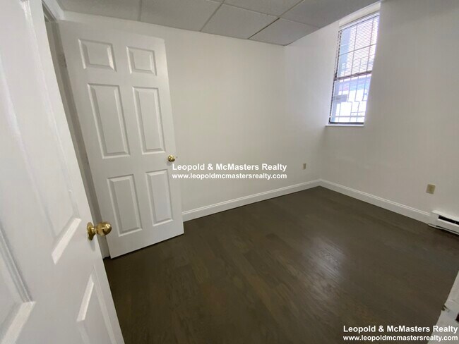 Photo - 98 Queensberry St Unidad C