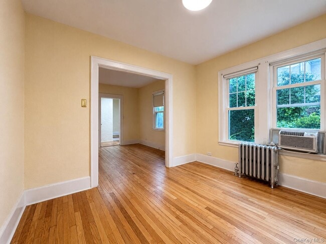 42 Crestview St Unit 1