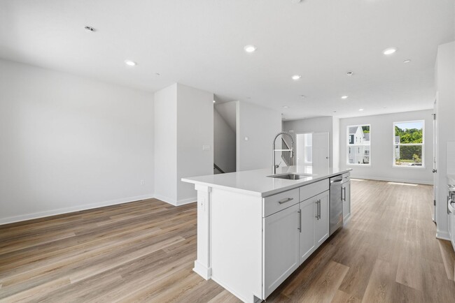 Photo - 520 Cooper St