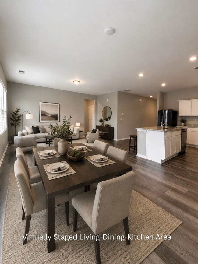 Photo - Spacious 5BR Home with Loft in Swim Community