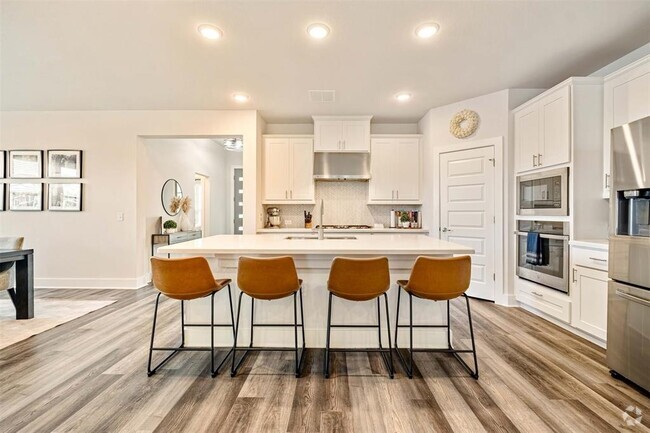 Building Photo - 7600 Hillock Terrace Rental