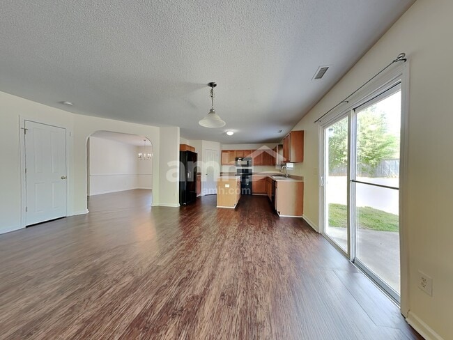 Photo - 113 Dabney Ridge Pl