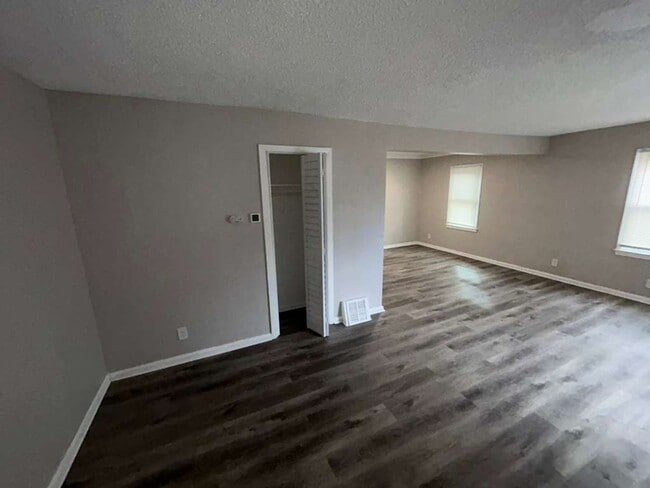 Photo - Renovated 3 Bedroom Colonial