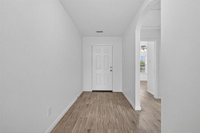 Photo - 6009 Cypress Ln