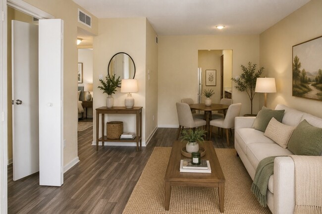 Photo - 3919 Fairmont Pkwy Unit 201