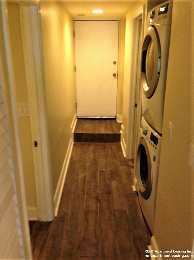 Photo - 2433 N Meade Ave Unit G