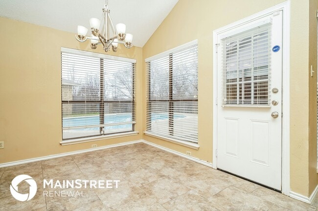 Photo - 101 Caprock Dr