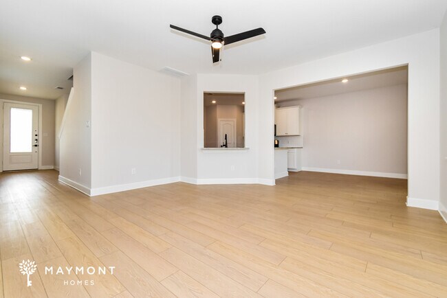 Photo - 1108 Ginsburg Ln