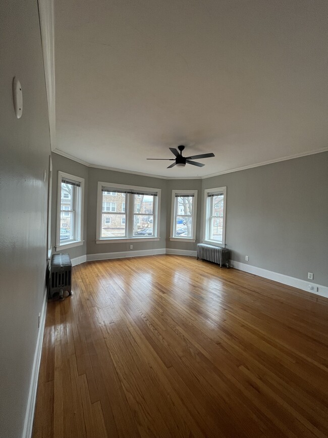 Living room - 3223 W Olive Ave Apartments Unit #1