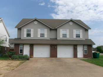 Photo - 872 Meadowlands Dr