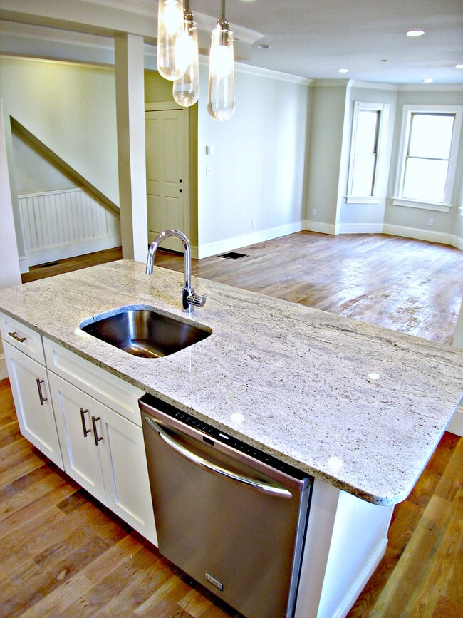 Photo - 14 Armstrong St