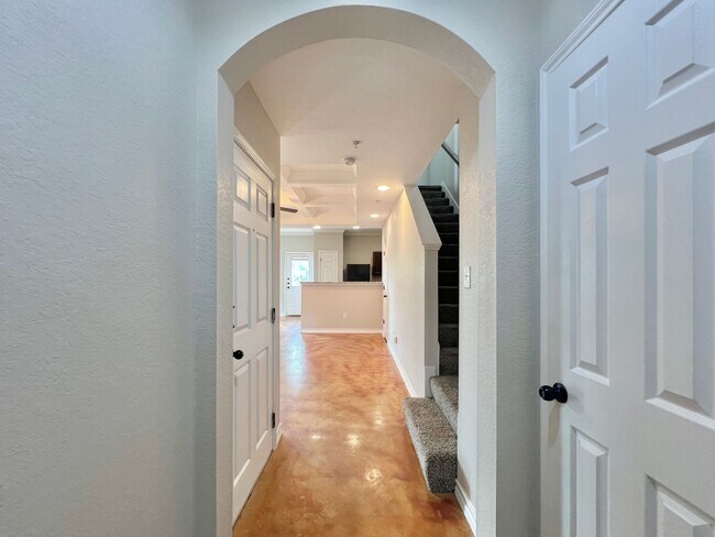 Photo - 3 bed 2.5 bath conner townhome $1,345