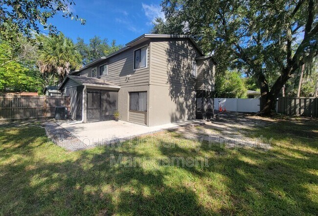 Photo - 207 SW 6th Ave