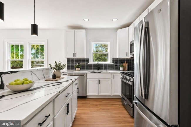 Photo - 5309 Chesapeake Rd