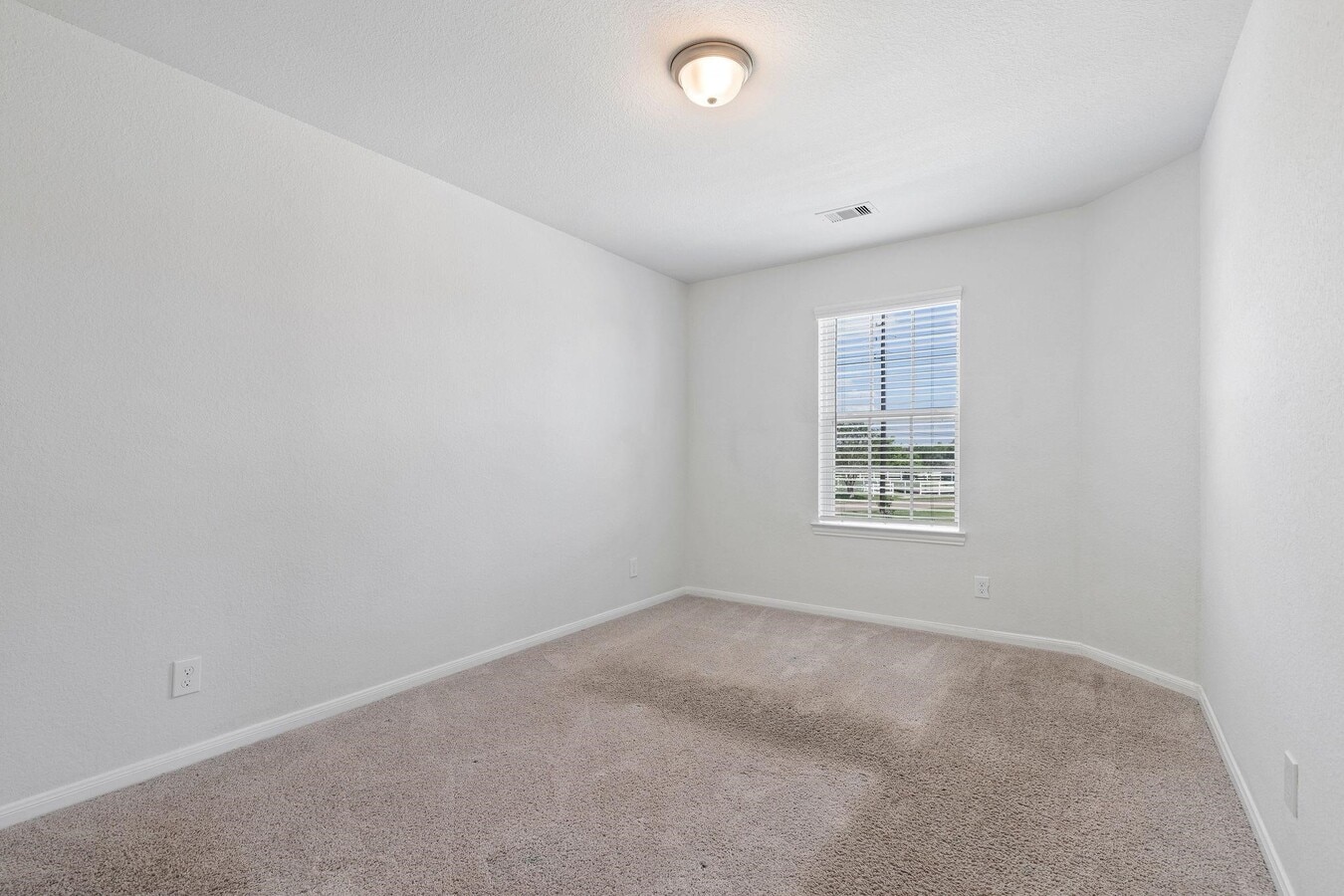 Photo - 5319 Rivers Edge Dr