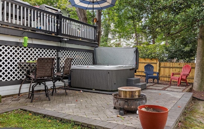 Photo - 127 W End Ave