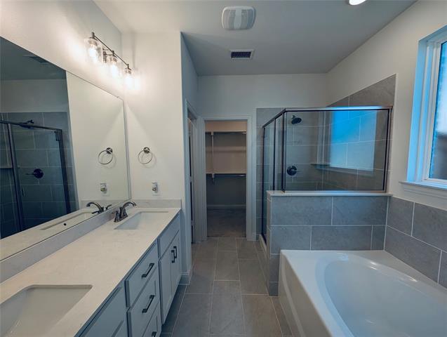 Photo - 716 Blakelys Wy