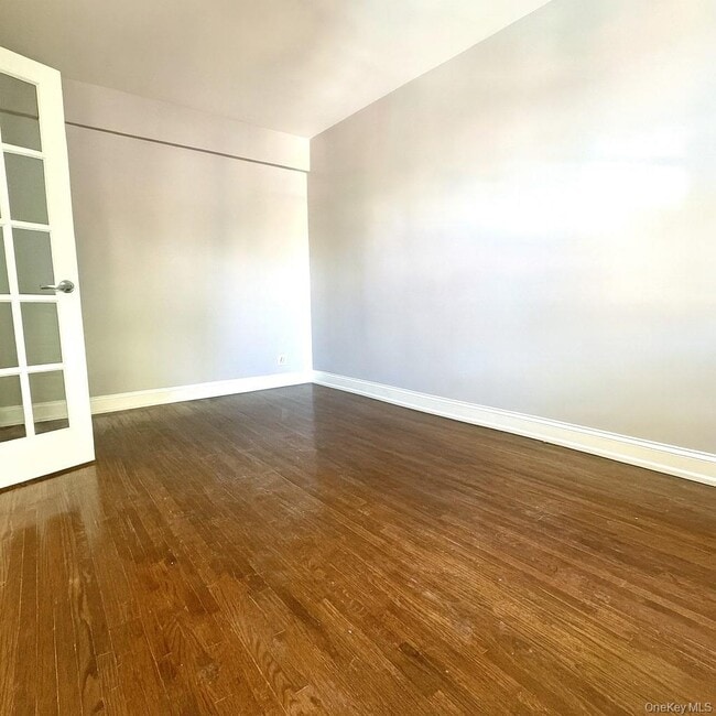 Photo - 52-30-52-39 39th Ave Unit 2A