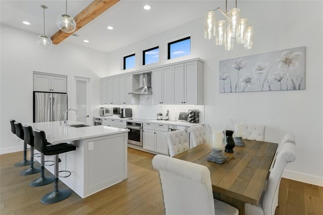 Photo - 13322 Galleria Cir