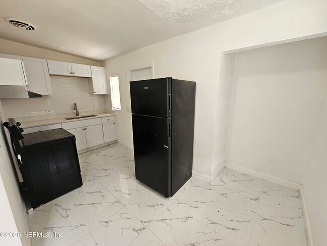 Photo - 2736 Lippia Rd