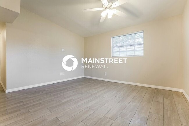 Photo - 3 Bedroom Pet-Friendly Home in SARASOTA, F...