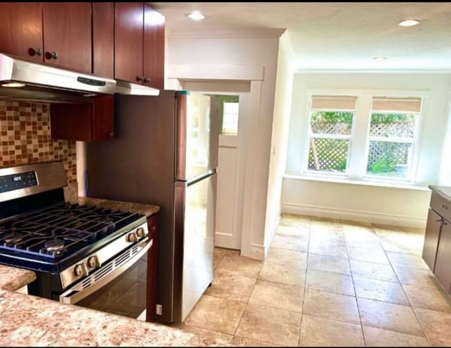 Photo - 5930 Orchard Ave