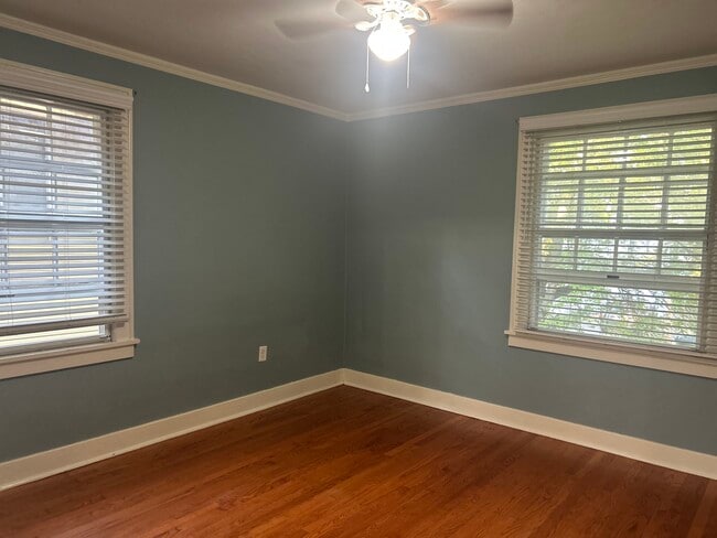 Photo - 1023 Scott St Unit B