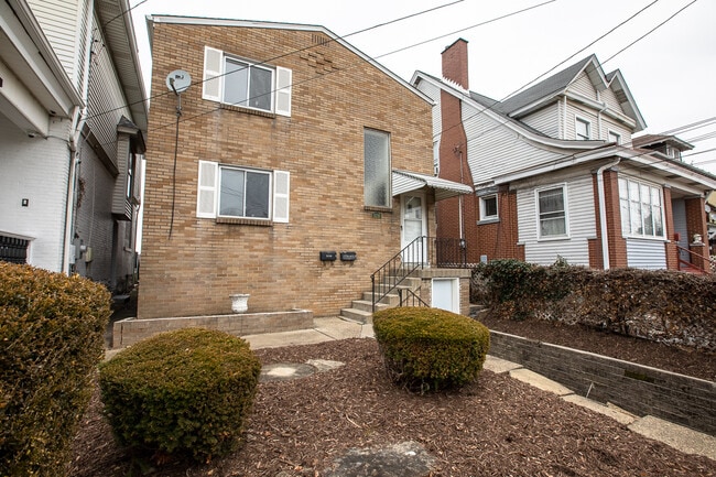 Photo - 3116 Pioneer Ave