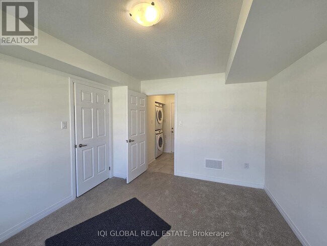 Photo - 161 Melody Ln
