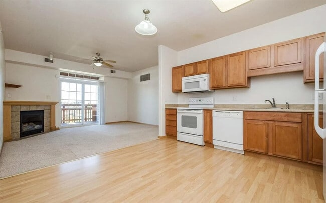 Photo - 2300 Westlake Rd Unidad #303