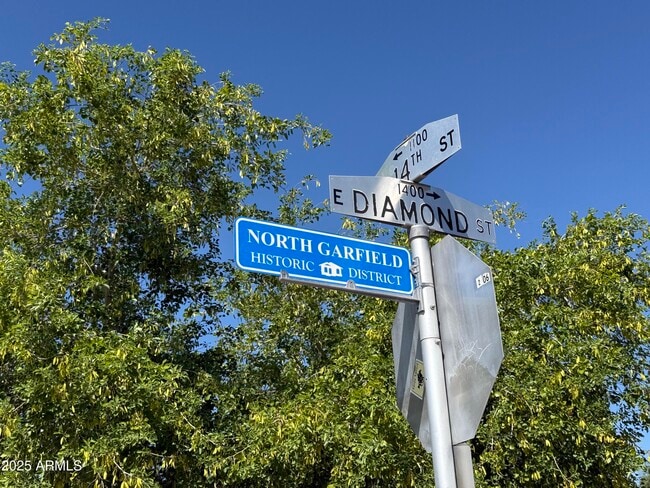 Photo - 1402 E Diamond St