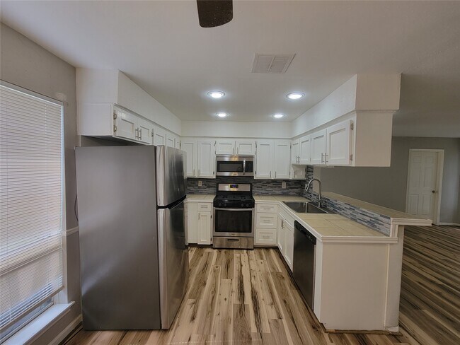 Photo - 20918 Park Pine Ln