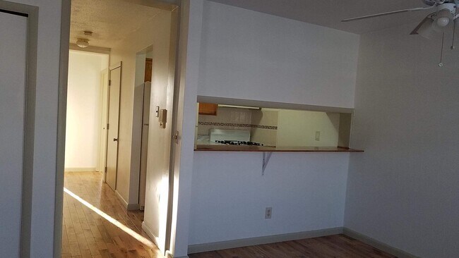 Dining room - 439 Amboy Street Unidad #1