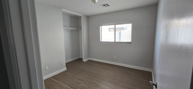 Photo - 11602 W Charter Oak Rd