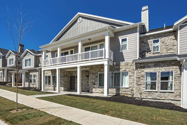Photo - 5667 Island Ridge Dr