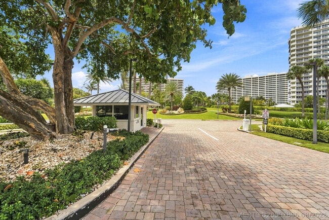Photo - 4101 N Ocean Blvd