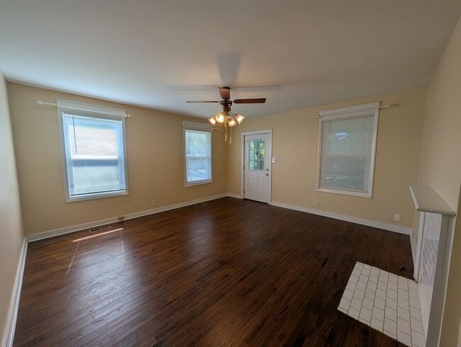 Photo - 3302 Bradley St SW Unit 3302 Bradley