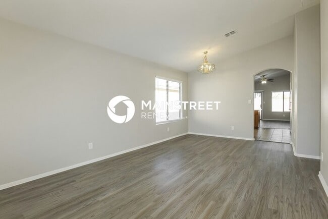 Photo - 3 Bedroom Pet-Friendly Home in Surprise, AZ with Main Street Renewal