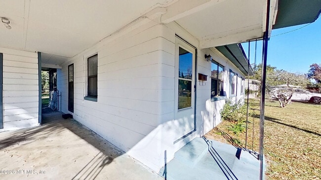 Photo - 1728 Lawson Rd