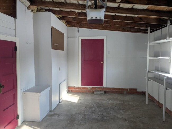 Photo - 306 S Kirkwood St