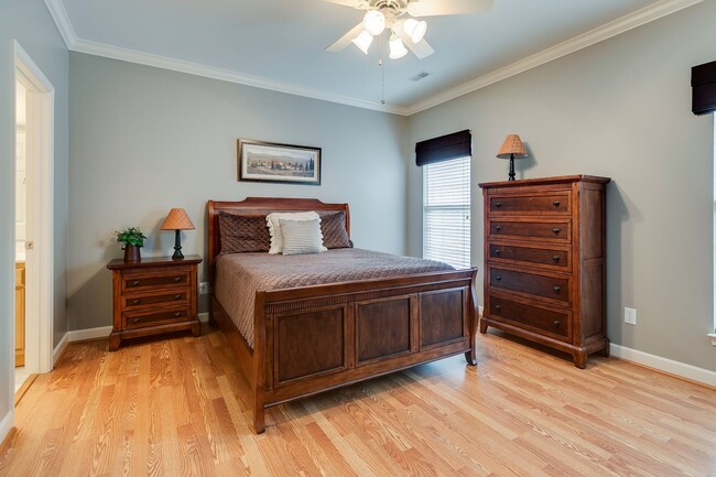 Photo - 1870 Brentwood Pointe