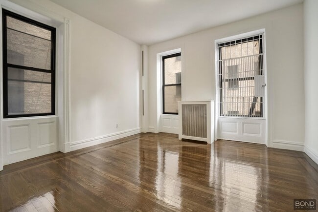 Building Photo - 26 E 91st St Unit 5B Rental