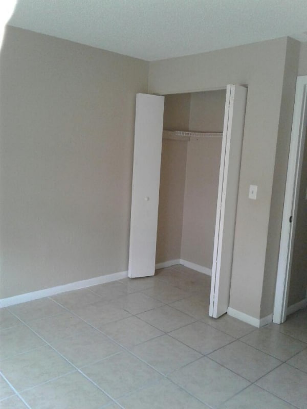 Photo - 512 Dade Ave