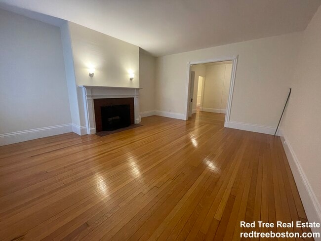 Photo - 504 Beacon St Unit 21