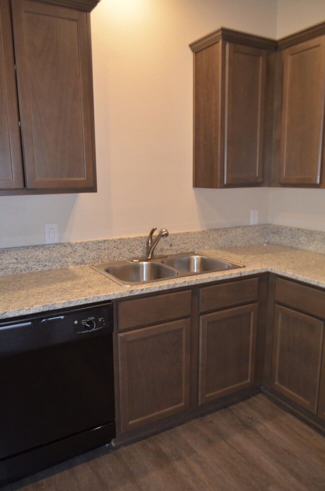 Photo - 1713 Clovis Dr Unit A 1713