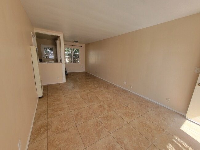 Photo - 13652 1/2 Wyandotte St Unit 652 1-2W