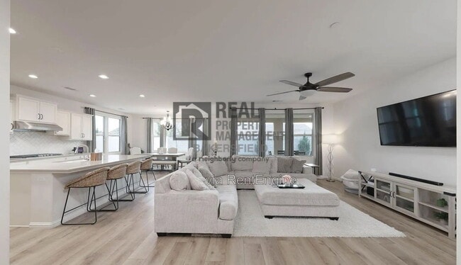 14309 Pemberley Passage Ave